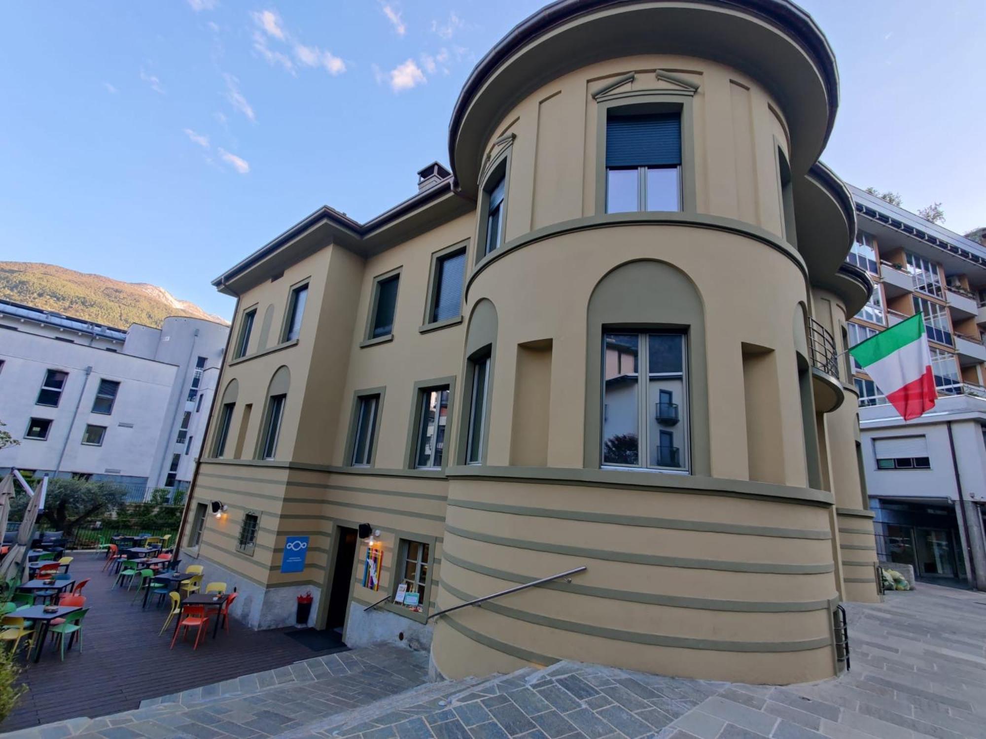 Hotel Freeabile à Sondrio Extérieur photo